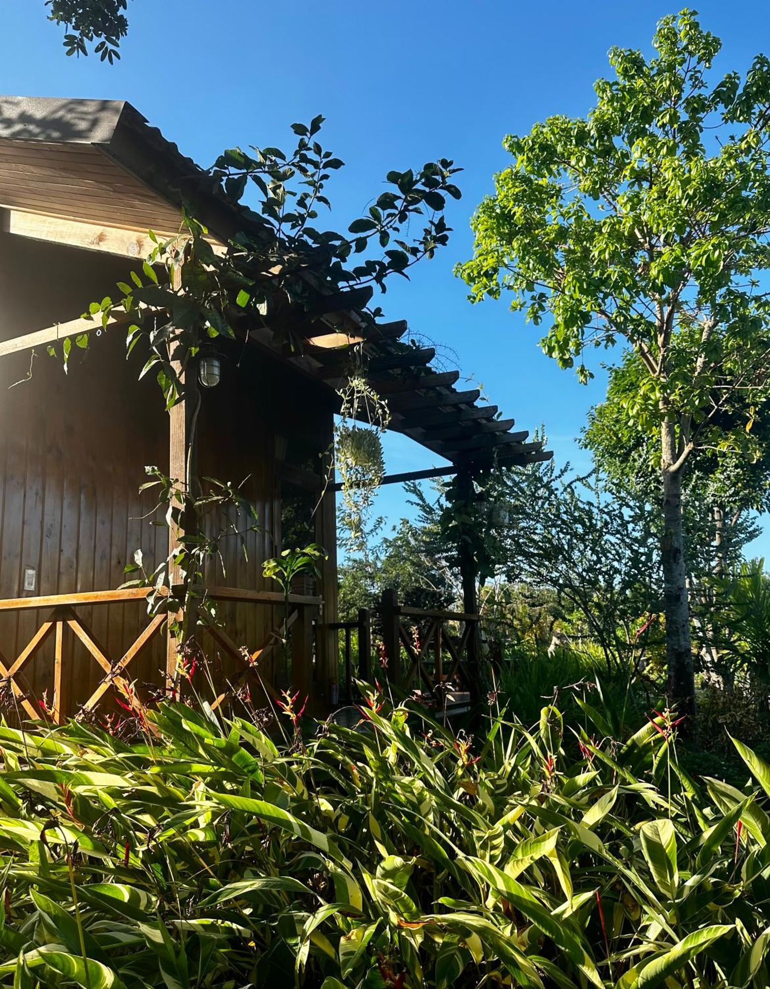 Dugiang Homestay Buon Ma Thuot Exterior photo